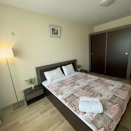 Lifestyle Delux -nesebur Sp Apartment